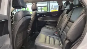 Kia Sorento 2,2 CRDI AWD Platin Aut. *Pano*360*Infinity Bild 10