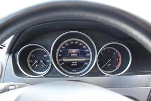 Mercedes-Benz C-Klasse Bild 12