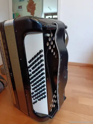 Akkordeon Hohner Concerto III Bild 2