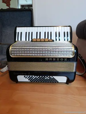 Akkordeon Hohner Concerto III Bild 3