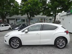 Automatik    Diesel    Wenig Kilometer Citröen DS4  E-HDi 110 Airdream Bild 6