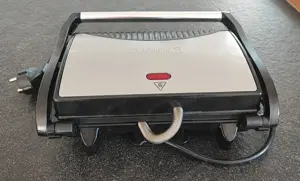 Kleiner Kontaktgrill Bild 3