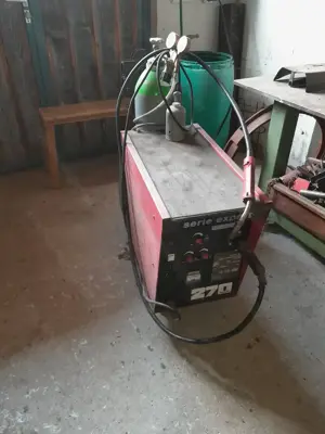 Elmag Schweißgerät Expert 270   270 A, 400V, voll funktionsfähig Bild 2