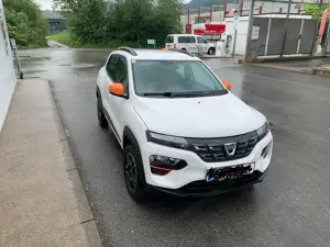  Dacia Spring Comfort Plus (2022)   Elektro, wenig gefahren,  16600 km neu vorgeführt  Bild 3