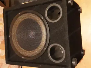Verkaufe 1 Subwoofer 100 w 2x8 Ohm