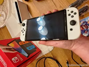 NINTENDO Switch Oled Konsole mit Garantie + Tasche + Spiel "Mario + Rabbits" Bild 6