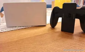 NINTENDO Switch Oled Konsole mit Garantie + Tasche + Spiel "Mario + Rabbits" Bild 2