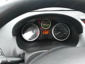 Peugeot 206 Bild 6
