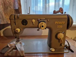 Nähmaschine Pfaff 50er Jahre
