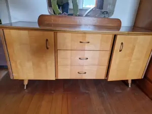 Kleiderschrank und Spiegelkommode 60 Jahre Bild 3
