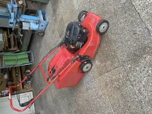 Rasenmäher Alko mit Antrieb Bild 2