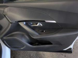 Peugeot 2008 Bild 17