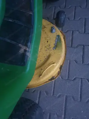 John Deere x aufsitzmäher rasentraktor rasenmäher 215 bst profi Bild 6