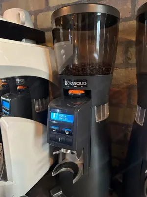 ASTORIA plus 4 you TS  Siebträger Kaffeemaschine Bild 3