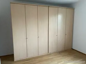 Schlafzimmerkasten