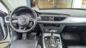 Audi A6 Avant TDI quattro Automatik Bild 2