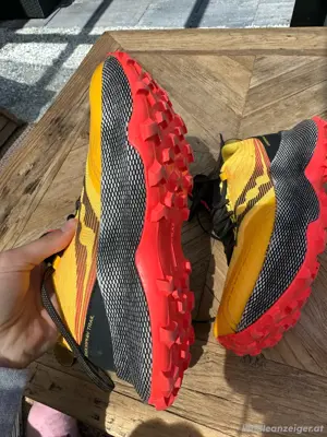 Saucony Endorphin Trail Gr. 38