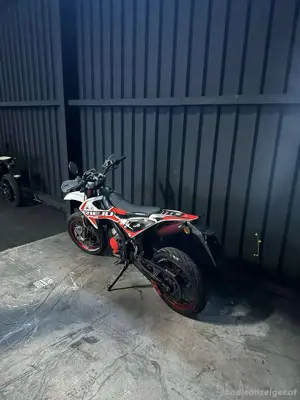 Rieju MRT 50 Bild 5