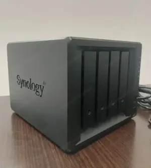 Synology DS418 NAS + 4 HDD 2 TB Bild 6