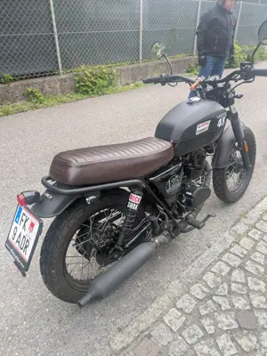 Verkaufe Motorrad 125 Brixton