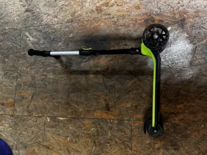 Kinder Scooter Bild 2