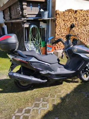Motorroller Bild 2