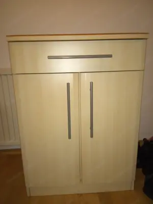 Kommode zu verschenken Bild 2