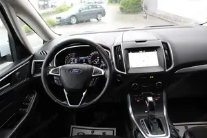 Ford Galaxy 2,0 TDCi AWD Titanium Start Stop Powershift aus erster Hand 2017! Bild 9