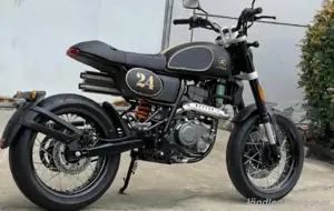 125 ccm Motorad Bild 2