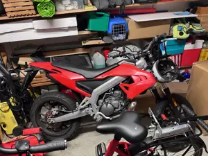 Moped Aprilia SX 50ccm Bild 2