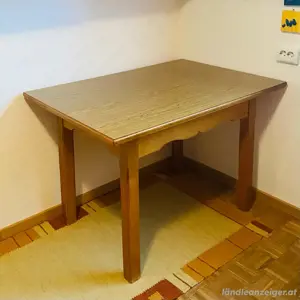 Küchentisch mit Verlängerung aus Holz