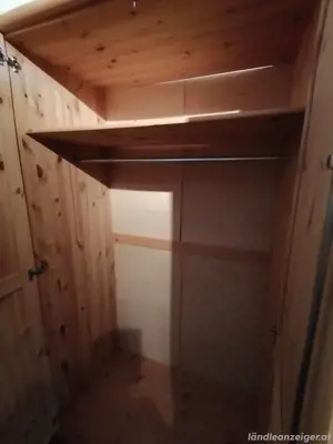 Kleiderschrank Zirbe Bild 3