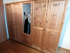 Kleiderschrank Zirbe