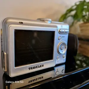 Kompaktkamera traveler inkl batterien und originalverpackungen Bild 3