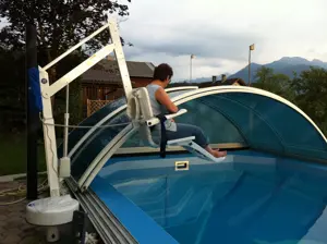 Schwimmbadlift Bild 2