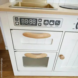 Kinderküche Holzküche Bild 2