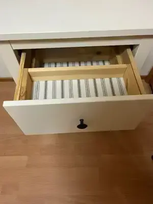 Nachtkästchen weiss mit 2 Schubladen Bild 2
