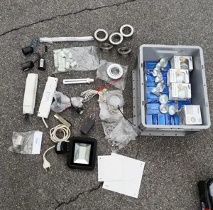 Elektromateriale und Werkzeuge Bild 4