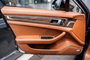 Porsche Panamera Bild 17