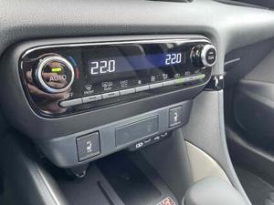 Mazda 2 2023 Bild 13