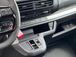 Peugeot Traveller Business L3 180 BHDI EAT8 *9Sitzer*NAVI*Kamera*... Bild 9