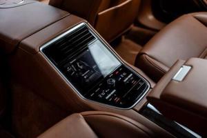 Porsche Panamera Bild 16