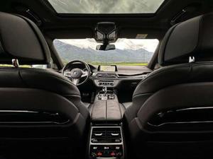 BMW 730 Bild 13