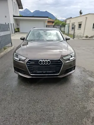 Audi A4 Avant Quattro Bild 6