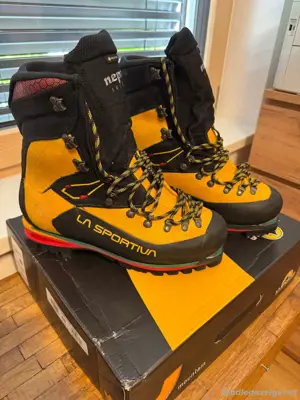 La Sportiva Neu!
