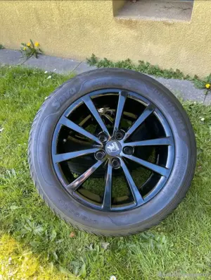 Alufelgen mir Reifen Bild 2
