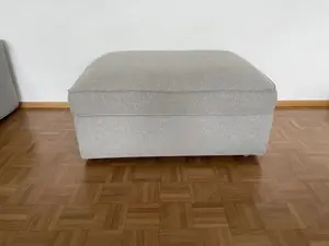 Sofa mit Hocker Bild 5