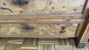 Antiker Wohnzimmerschrank Bild 6