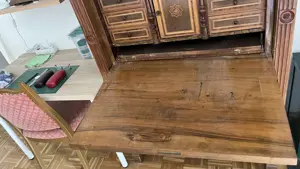 Antiker Wohnzimmerschrank Bild 7
