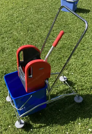 Putzwagen mit Presse - 1 Eimer je ca. 23 Liter Bild 2